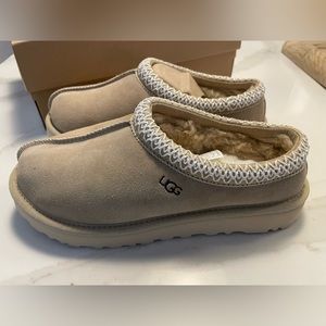 UGG Women’s Tasman Slippers